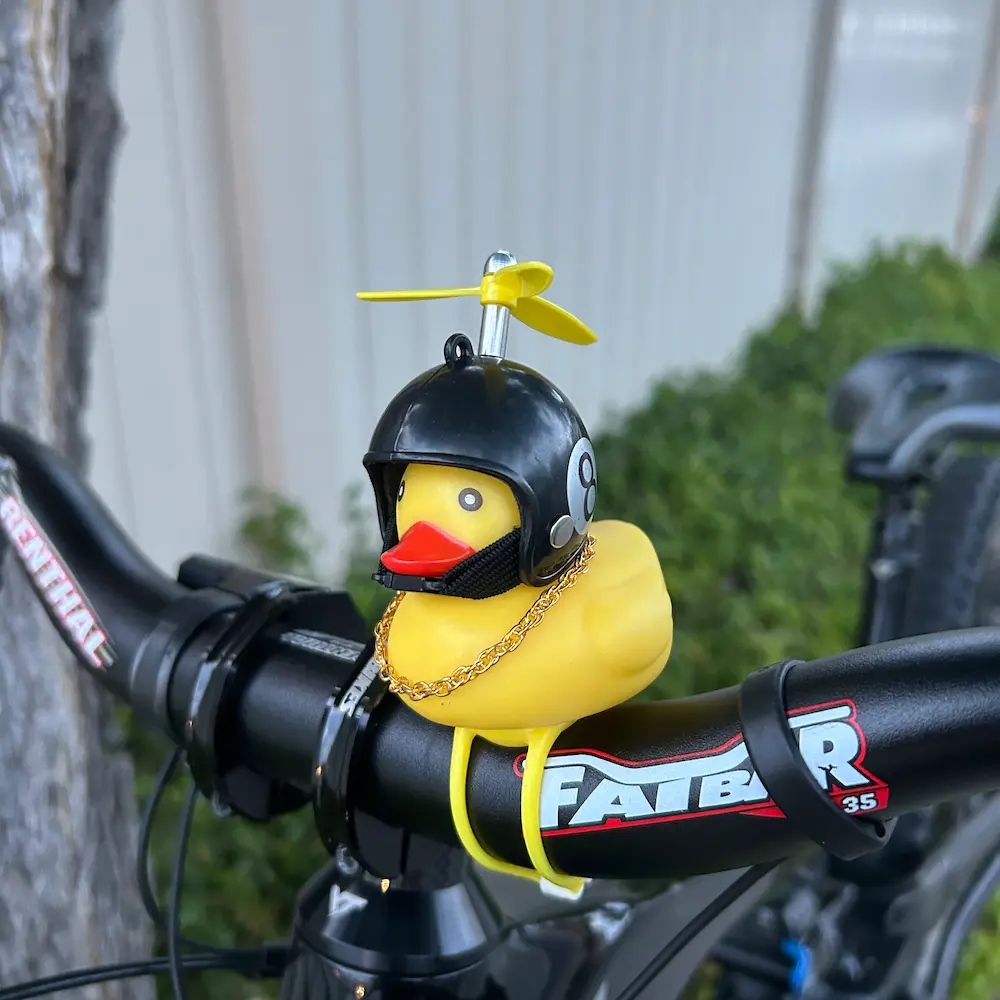 Lucky-8-Duck-Yellow